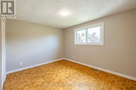 1038 11th Street East Owen Sound ON N4K 5V6