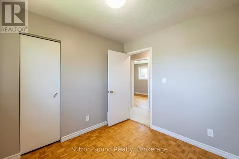 1038 11th Street East Owen Sound ON N4K 5V6