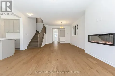 54 Gretzky Avenue Barrie ON L9J 1A8