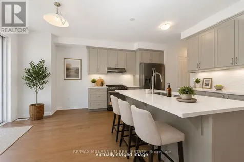 54 Gretzky Avenue Barrie ON L9J 1A8
