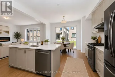54 Gretzky Avenue Barrie ON L9J 1A8