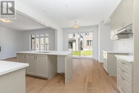 54 Gretzky Avenue Barrie ON L9J 1A8