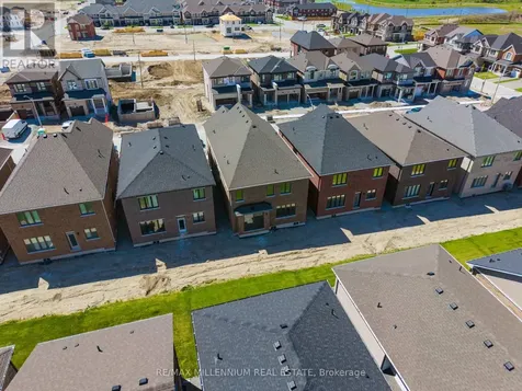 54 Gretzky Avenue Barrie ON L9J 1A8