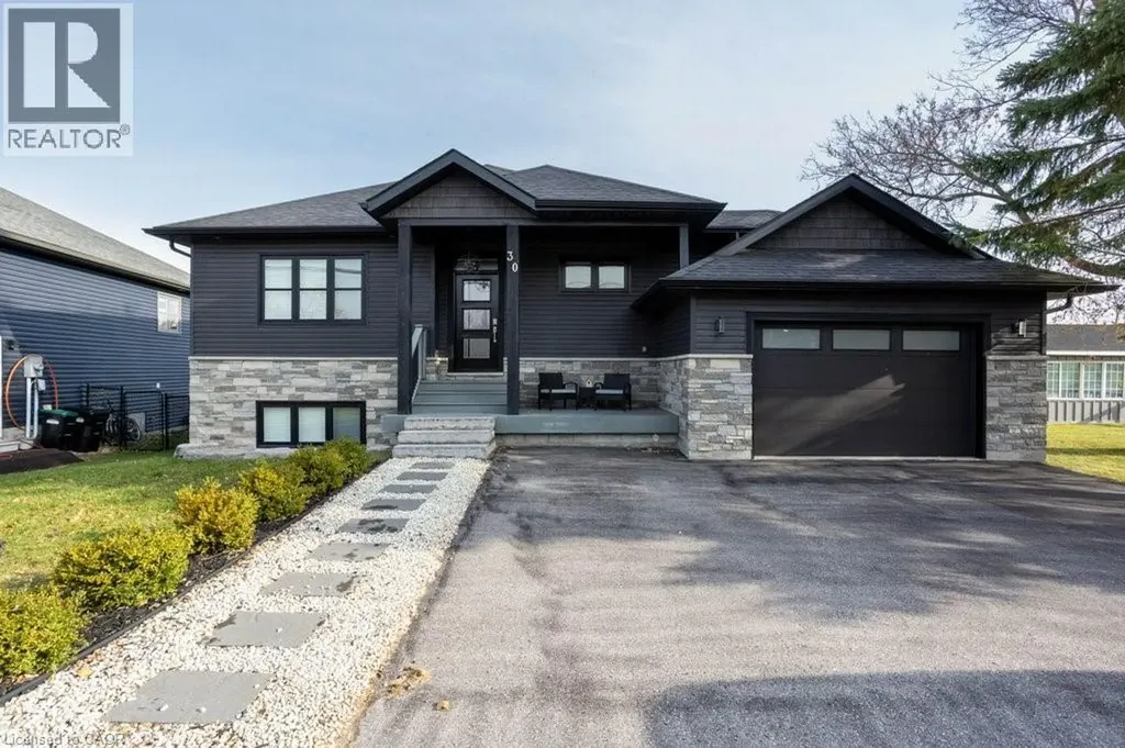 30 Lakeshore Road Wasaga Beach ON L9Z 2Y3