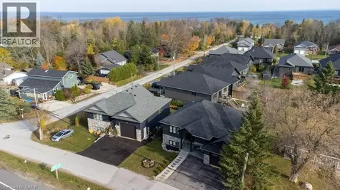 30 Lakeshore Road Wasaga Beach ON L9Z 2Y3