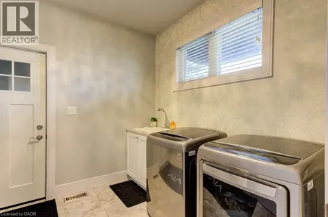 30 Lakeshore Road Wasaga Beach ON L9Z 2Y3