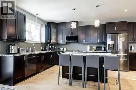 30 Lakeshore Road Wasaga Beach ON L9Z 2Y3