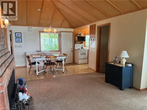 689 Sandy Bay Road Dunnville ON N1A 2W6