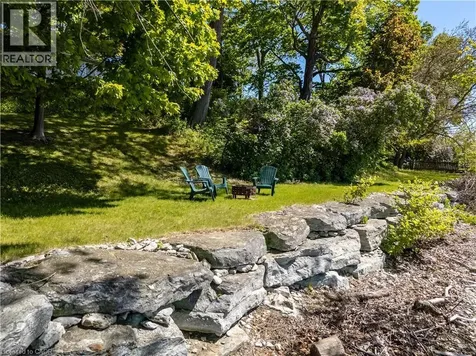 689 Sandy Bay Road Dunnville ON N1A 2W6