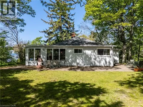 689 Sandy Bay Road Dunnville ON N1A 2W6