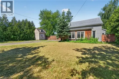 126 Mountain Street Grimsby ON L3M 4E7