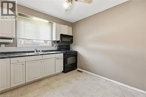 5475 Lakeshore Road Burlington ON L7L 1E1