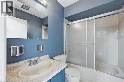 5475 Lakeshore Road Burlington ON L7L 1E1