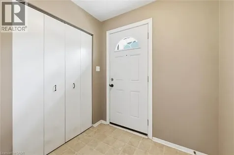 5475 Lakeshore Road Burlington ON L7L 1E1