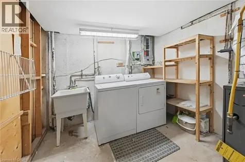 5475 Lakeshore Road Burlington ON L7L 1E1