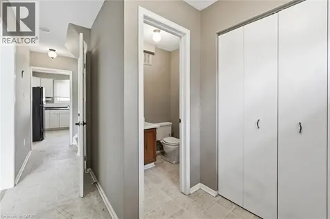 5475 Lakeshore Road Burlington ON L7L 1E1