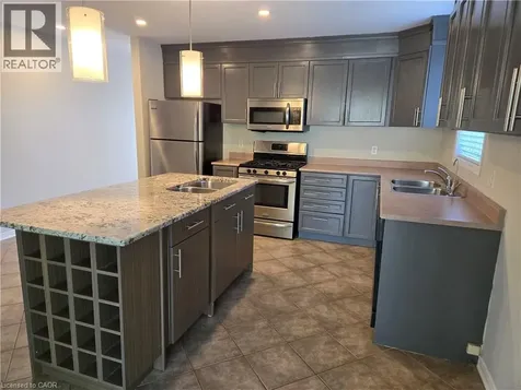 73 Foxtail Avenue Welland ON L3C 7J6