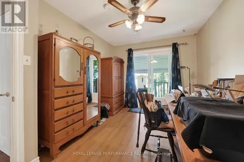 10 Valecrest Drive Cornwall ON K6H 6E1