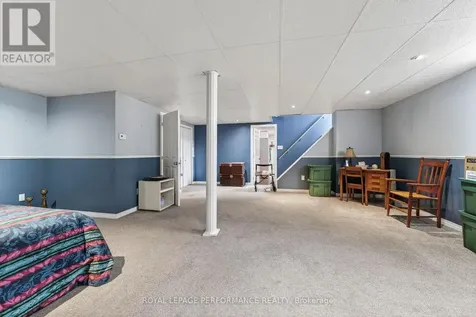 10 Valecrest Drive Cornwall ON K6H 6E1