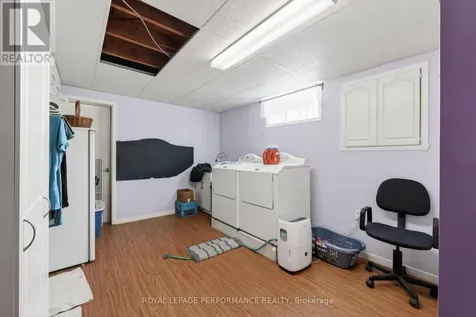 10 Valecrest Drive Cornwall ON K6H 6E1