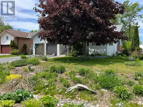 6 Royal Beech Drive Wasaga Beach ON L9Z 1H1