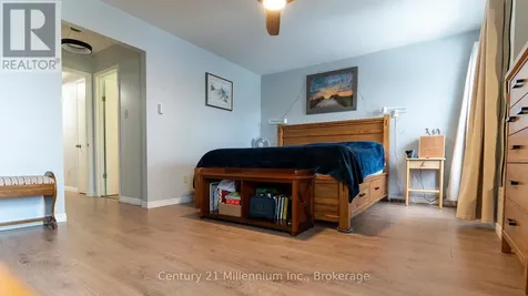 6 Royal Beech Drive Wasaga Beach ON L9Z 1H1