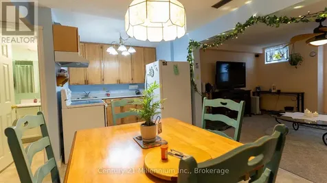 6 Royal Beech Drive Wasaga Beach ON L9Z 1H1