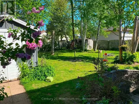 6 Royal Beech Drive Wasaga Beach ON L9Z 1H1