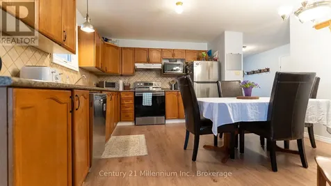 6 Royal Beech Drive Wasaga Beach ON L9Z 1H1