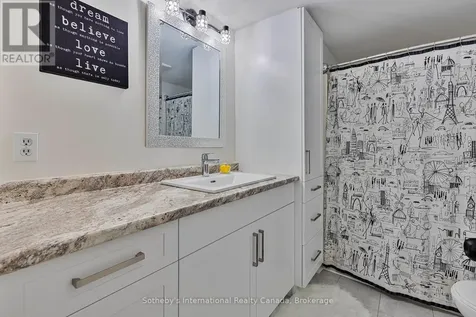 49 Trott Boulevard Collingwood ON L9Y 5B8