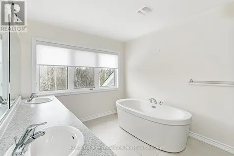 137 Allegra Drive Wasaga Beach ON L9Z 0H6