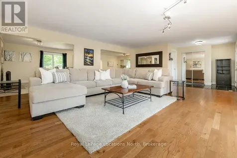 3934 Lakeview Road Innisfil ON L9S 2V5