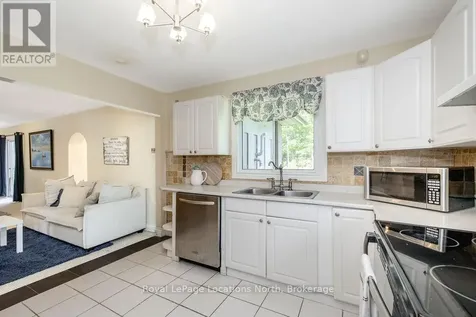 3934 Lakeview Road Innisfil ON L9S 2V5