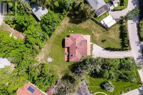 3934 Lakeview Road Innisfil ON L9S 2V5