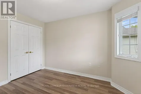 1008 Ada Barrington Private Ottawa ON K4P 0A7