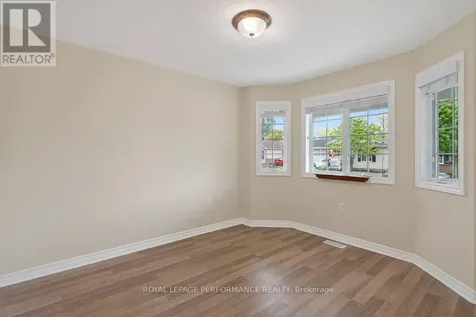 1008 Ada Barrington Private Ottawa ON K4P 0A7