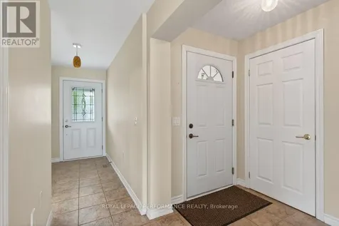 1008 Ada Barrington Private Ottawa ON K4P 0A7