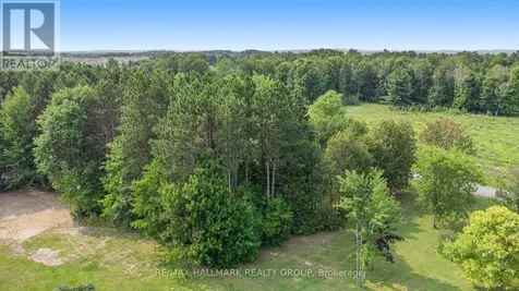 1468 David Road Clarence-rockland ON K4K 1K7