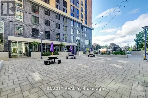 105 Champagne Avenue South Ottawa ON K1S 5E5