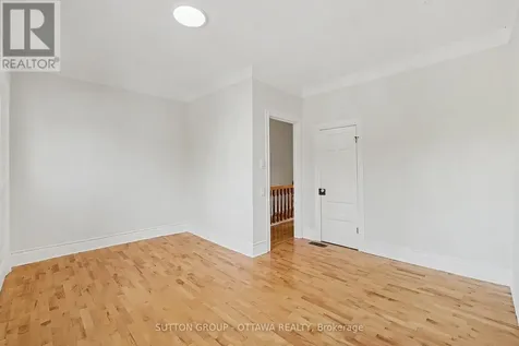 279 Cambridge Street North Ottawa ON K1R 7B1