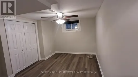 1071 Aldea Avenue Ottawa ON K1H 8B8