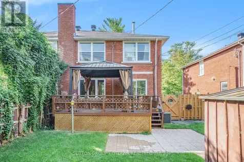 1071 Aldea Avenue Ottawa ON K1H 8B8
