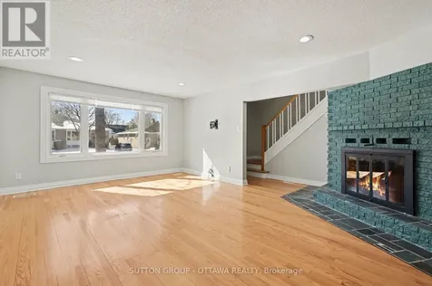 1071 Aldea Avenue Ottawa ON K1H 8B8