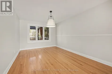 1071 Aldea Avenue Ottawa ON K1H 8B8