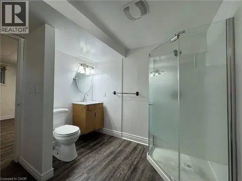 71 Hoover Crescent Hamilton ON L9A 3H2