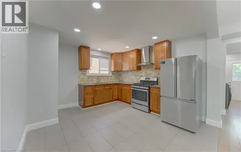 80 Lower Canada Crescent Kitchener ON N2P 1E8