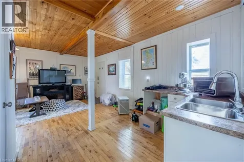 1047 Bay Street Port Rowan ON N0E 1M0