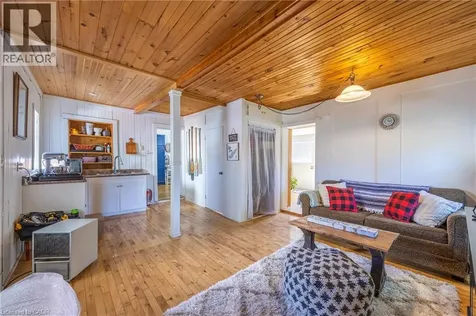 1047 Bay Street Port Rowan ON N0E 1M0