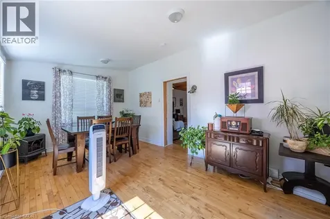 1047 Bay Street Port Rowan ON N0E 1M0