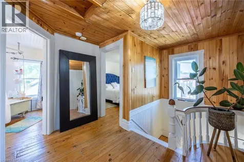 1047 Bay Street Port Rowan ON N0E 1M0